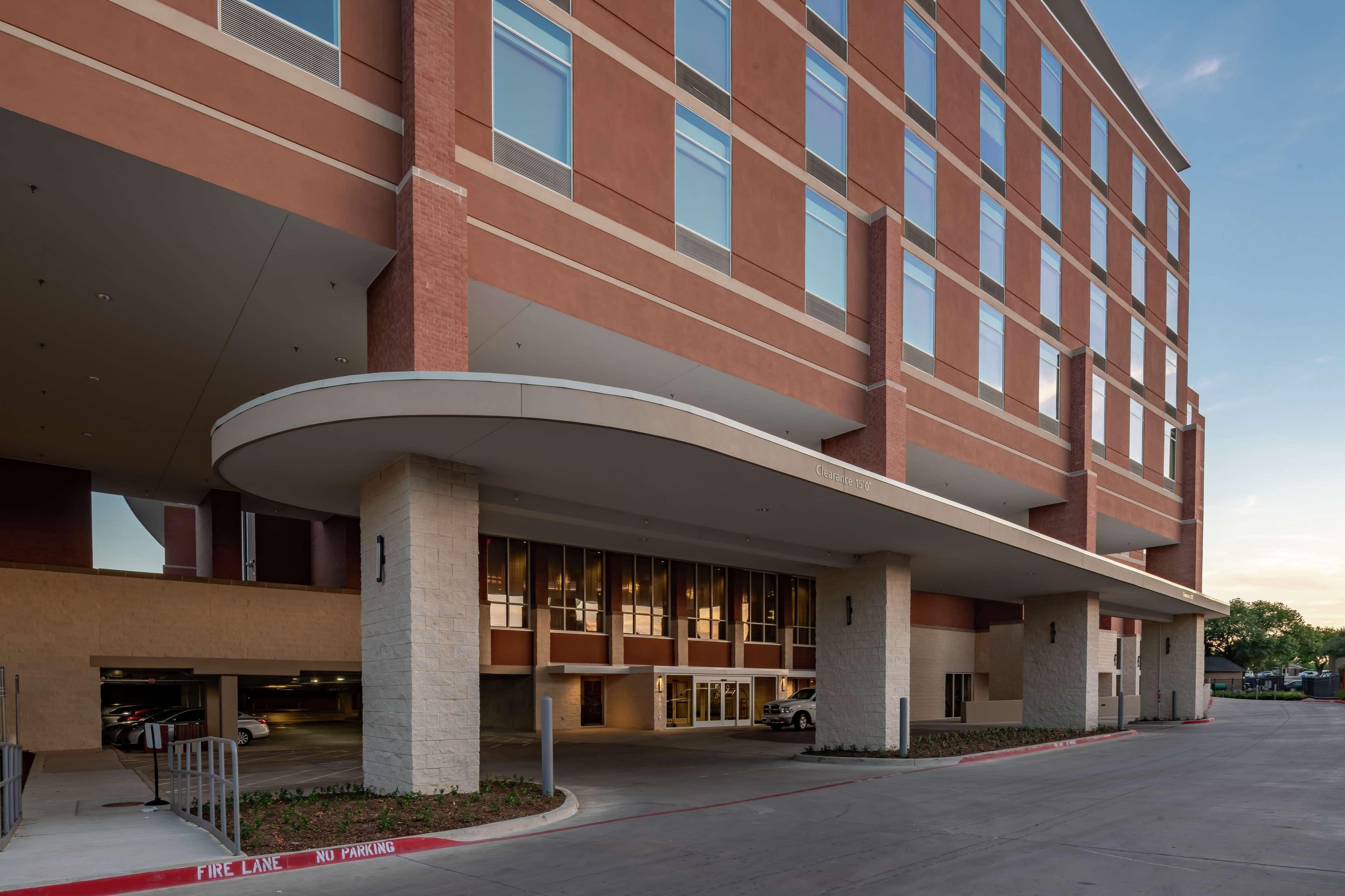Hilton Garden Inn Dallas At Hurst Conference Center מראה חיצוני תמונה